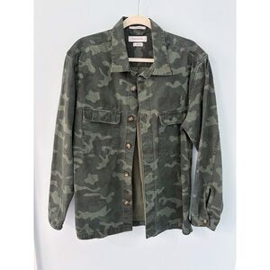 Urban Outfitters Oversized Camouflage Utility Over Shirt Green Unisex/Men’s S